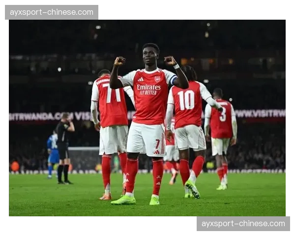 即时：比赛第78分钟，萨卡内切破门，阿森纳将比分扳为2-2。